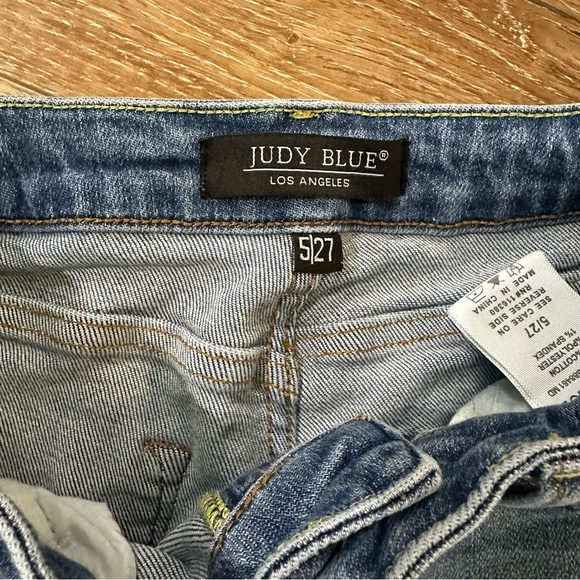 Judy Blue Slim Fit Women’s High Waist Medium Wash Side Fray Jeans Sz 5/27 GUC - Picture 5 of 9